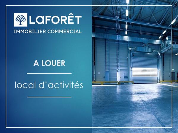 Location local commercial Ploërmel - 300 m² - 1 800 €/mois