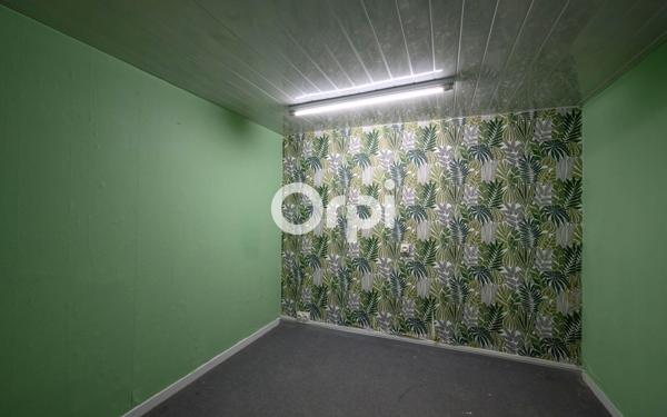 Immeuble à vendre    1 pièce •  Hazebrouck