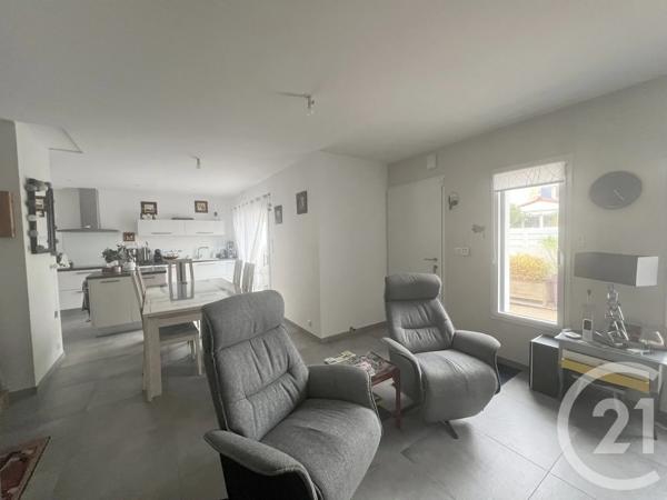 Maison à vendre  3 pièces - 86,50 m 2   ST JEAN DE MONTS  - 85