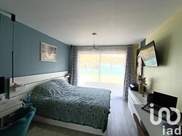 Maison 5 pièces de 114 m² à Bassens (33530)