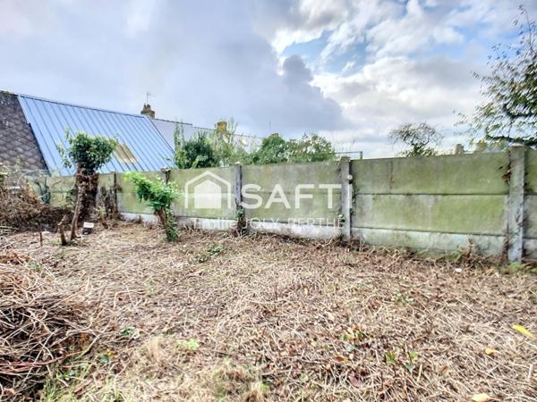 MAISON DE VILLAGE 98 M²? SECTEUR NEUILLY LE VENDIN / 53250