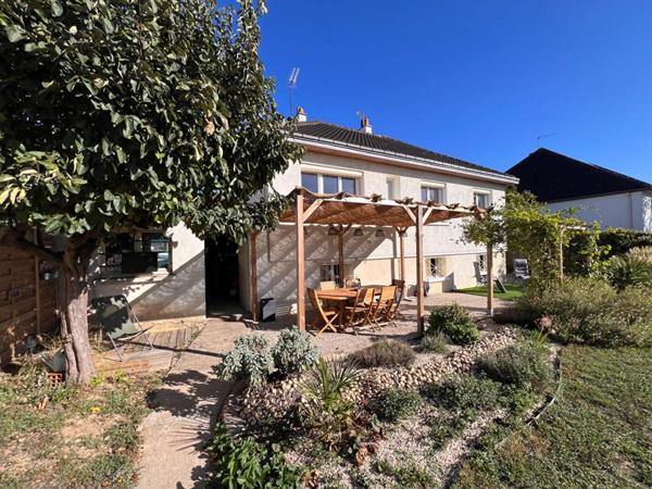 Maison rénovée sans travaux Vendôme 105 m2