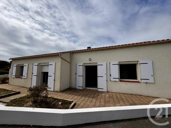 Maison à vendre  4 pièces - 120,62 m 2   ST GILLES CROIX DE VIE  - 85