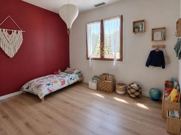 PORTIRAGNES- Villa 4 faces de plain-pied – 5 chambres, piscine et jardin intimiste