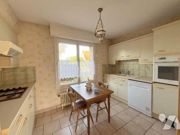 Nouveauté.
Notre Service Immobilier vous propose cette maison située à Wimille (à 2 pas du cen...