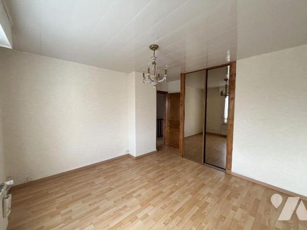 Nouveauté.
Notre Service Immobilier vous propose cette maison située à Wimille (à 2 pas du cen...