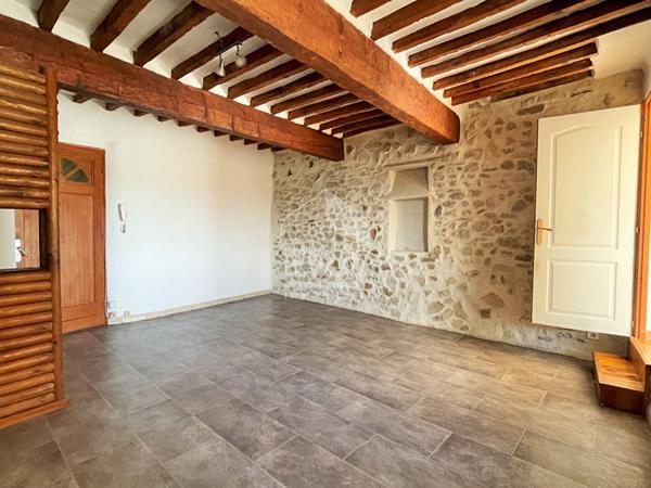 Appartement 3 pièces à louer au centre-ville de Manosque, calme et lumineux