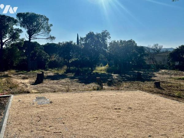 TERRAIN A BATIR TAVEL