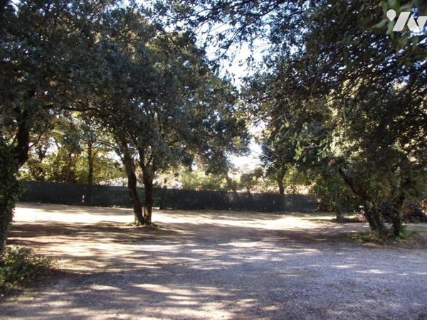 TERRAIN A BATIR TAVEL