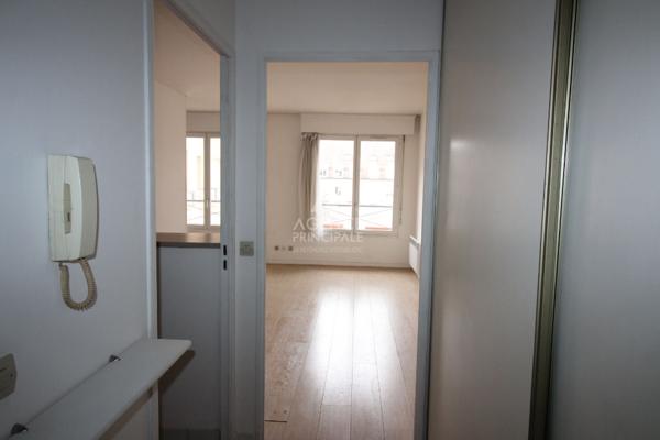 Appartement Poissy 2 pièce(s) 38.91 m2 Loyer 997 €/mois charges comprises **  - Référence  9218