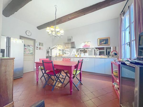 Appartement bourgeois en plein coeur d'Aix-en-Provence - Quartier Mazarin