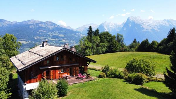 Haute Savoie (74), à vendre MORILLON - Domaine skiable du Grand Massif - Ferme Savoyarde P9