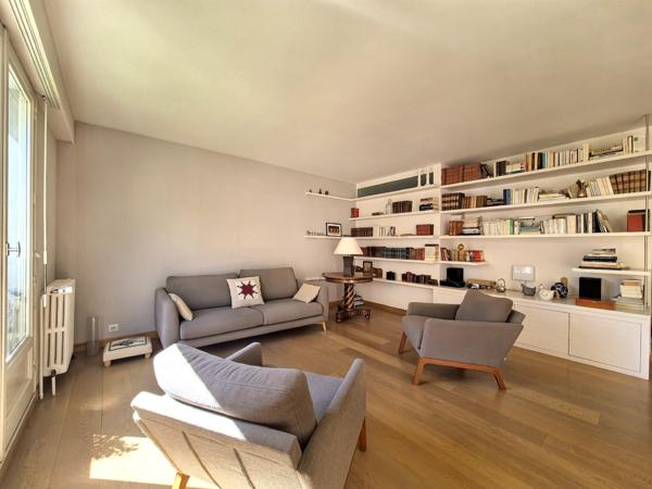 Appartement 3 pièce(s) 2 chambre(s) 97.7 m²