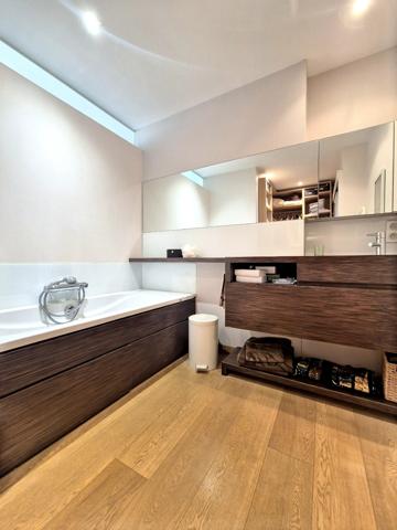 Appartement 3 pièce(s) 2 chambre(s) 97.7 m²