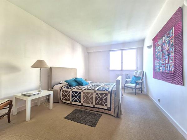 Appartement 3 pièce(s) 2 chambre(s) 97.7 m²