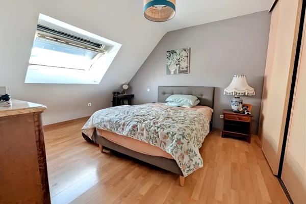 Ploeren : Maison familiale – 4 chambres + bureau avec jardin clos, entre Vannes et Auray