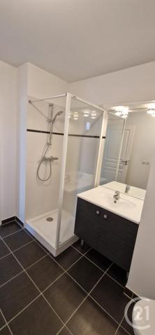 Appartement F1 à vendre  1 pièce - 29,10 m2 SATHONAY CAMP - 69