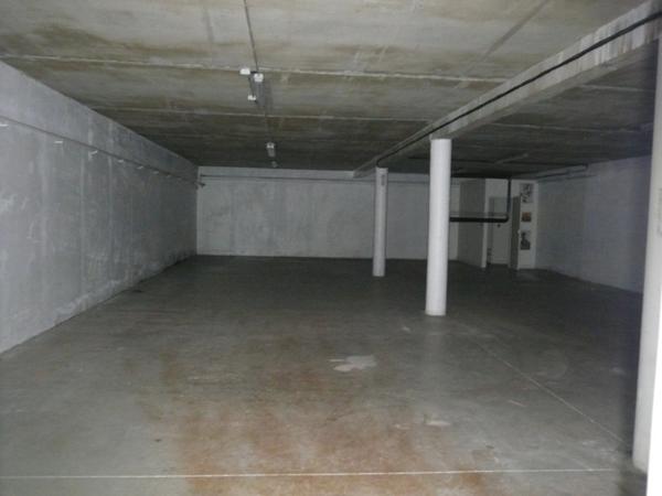 ⚜ A LOUER CHATEAUBERNARD Zone Commercial Local Bureau ⚜