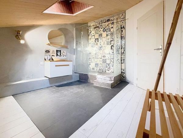 Maison à vendre 215 000 € Bourgoin-Jallieu 5 p 136 m² DPE D