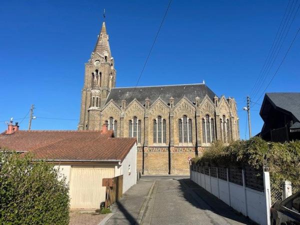 Terrain à NEUVILLE-LES-DIEPPE, 76370 - 204m²