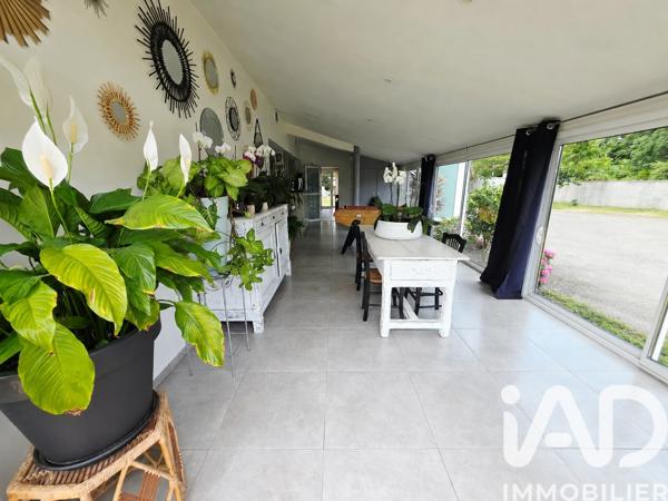 Maison à vendre 8 pièces 220 m² Carbon-Blanc