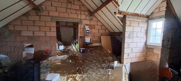 Maison individuelle sur sous sol total avec grenier aménageable à vendre