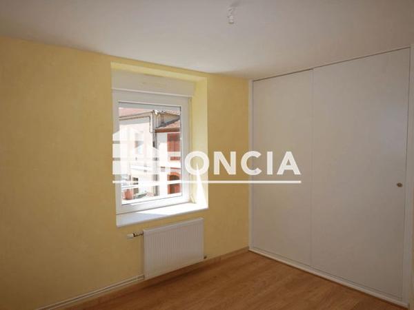 Location Appartement 5 pièces 116.03 m² - 103 PLACE DES MARRONNIERS Lentigny 42155