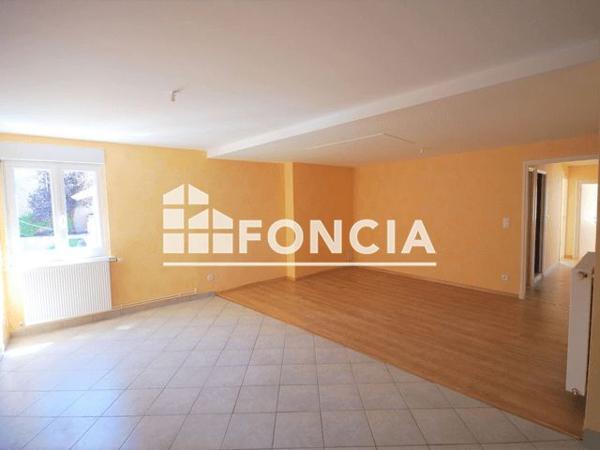 Location Appartement 5 pièces 116.03 m² - 103 PLACE DES MARRONNIERS Lentigny 42155