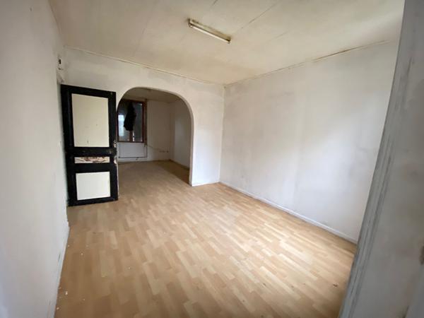 Maison à vendre à Saint Quentin - Opportunité à saisir