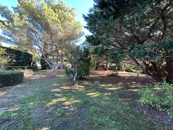 Appartement 3 chambres proche Saint-Paul-Trois-Châteaux dans une résidence sécurisée