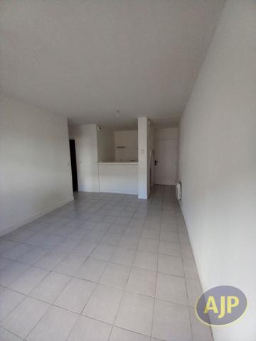 Location appartement Lesparre Medoc : 471 € - AJP Lesparre Immobilier