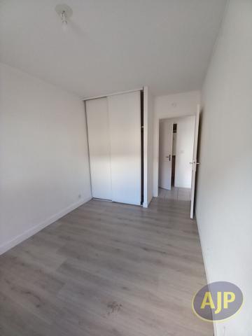 Location appartement Lesparre Medoc : 471 € - AJP Lesparre Immobilier