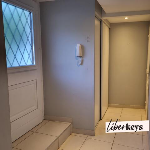 Appartement Duplex de Standing - 166 m2 – Hypercentre Gaillac (place de la Courtade)