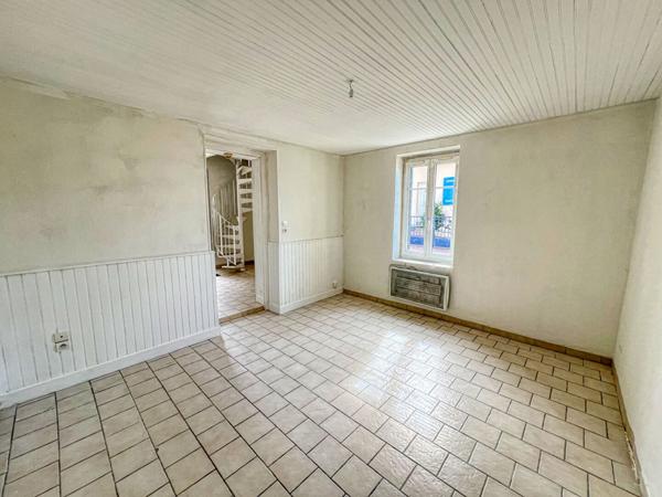 À vendre Ensemble immobilier à Saint-Palais-sur-Mer, à 800 m de la plage de Nauzan Saint palais sur mer