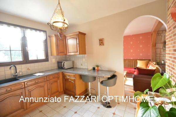 À vendre en exclusivité à Stenay, vaste maison familiale de plain-pied – 175 m² habitables – 5 chambres – terrain 1 528 m²