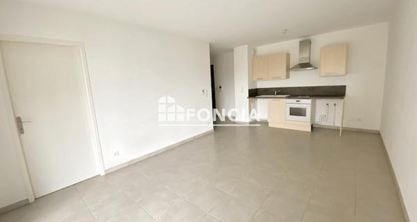 Location Appartement 2 pièces 43.5 m² - Saint-julien-en-genevois 74160