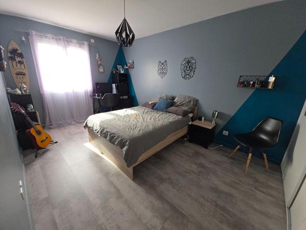 Maison comptemporaine 6 pièces 185 m2