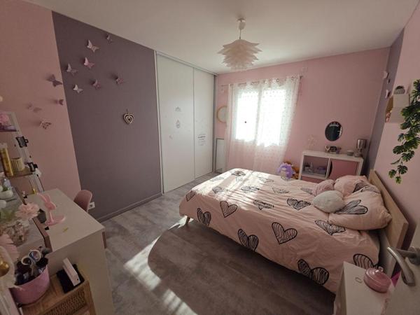 Maison comptemporaine 6 pièces 185 m2