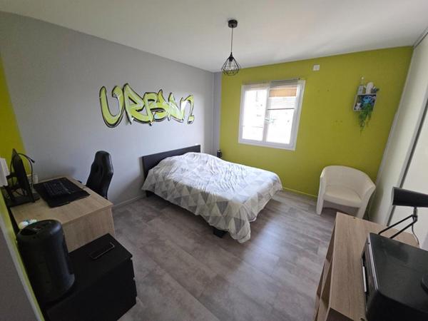 Maison comptemporaine 6 pièces 185 m2