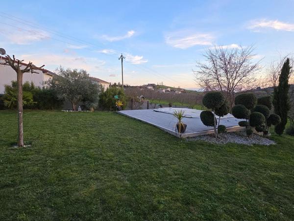 Maison comptemporaine 6 pièces 185 m2