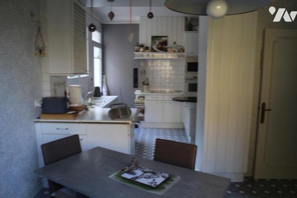 NIORT QUAI METAYER, ELEGANTE MAISON ANCIENNE EN PARFAIT ETAT D'ENVIRON 197M2 HABITABLE