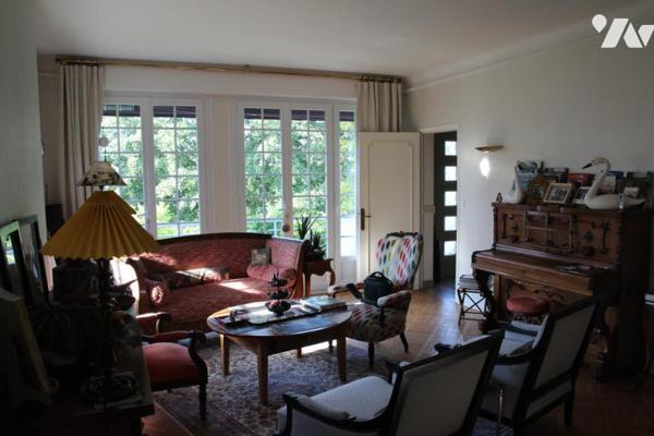 NIORT QUAI METAYER, ELEGANTE MAISON ANCIENNE EN PARFAIT ETAT D'ENVIRON 197M2 HABITABLE