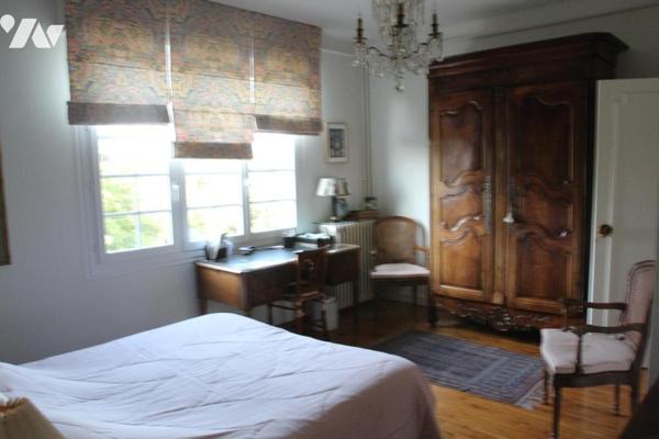 NIORT QUAI METAYER, ELEGANTE MAISON ANCIENNE EN PARFAIT ETAT D'ENVIRON 197M2 HABITABLE