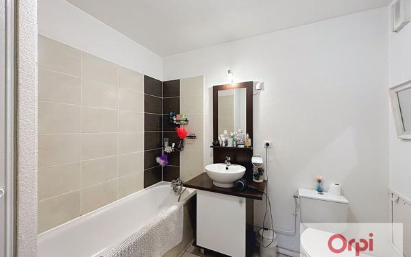 Appartement à louer    2 pièces • 42,33 m2 Montluçon