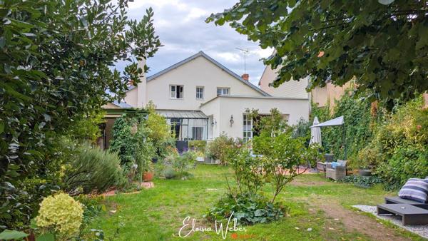 Élégante maison avec jardin au coeur de La Flèche