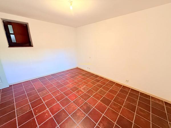 Appartement - 3 pièces - 75 m²