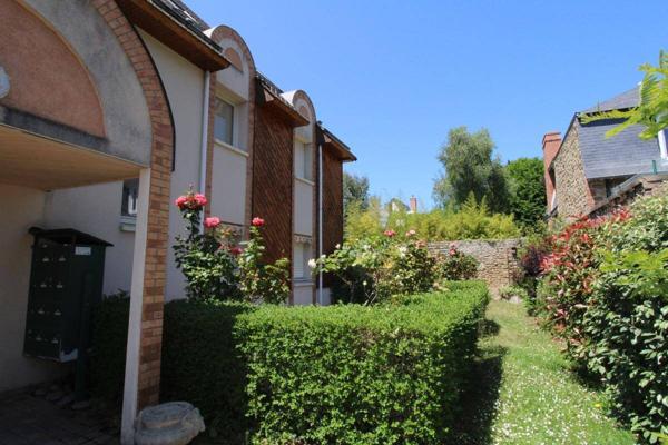 Appartement 3 pièces                                        - 35800 Dinard Réf : 2350