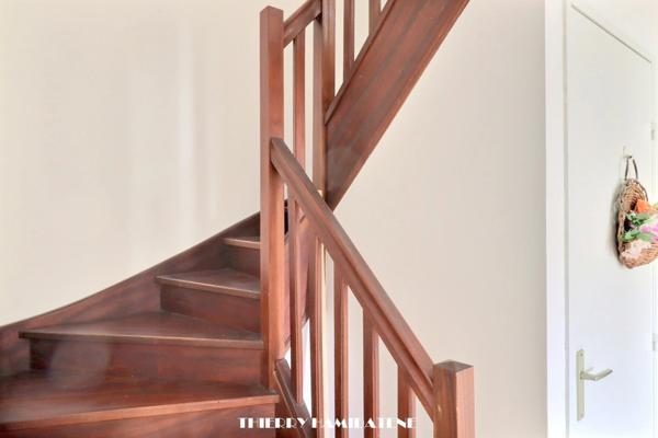 COEUR COLONIE !! 5MN A PIED DE LA GARE DU CENTRE VILLE DUPLEX TERRASSE DERNIER ETAGE 90M2 3 CHAMBRES ET BOX EN S/SOL