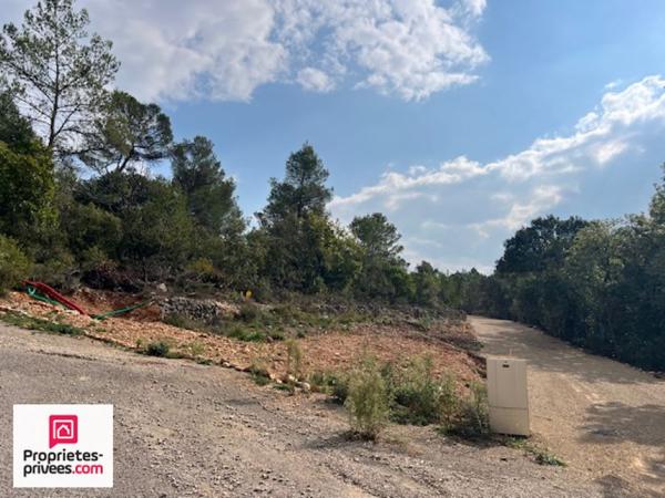 Terrain à bâtir 1330 m² viabilisé