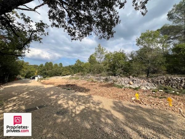 Terrain à bâtir 1330 m² viabilisé